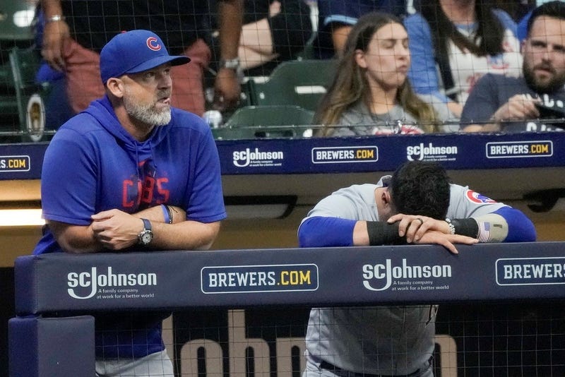 Cubs Manager David Ross dejected