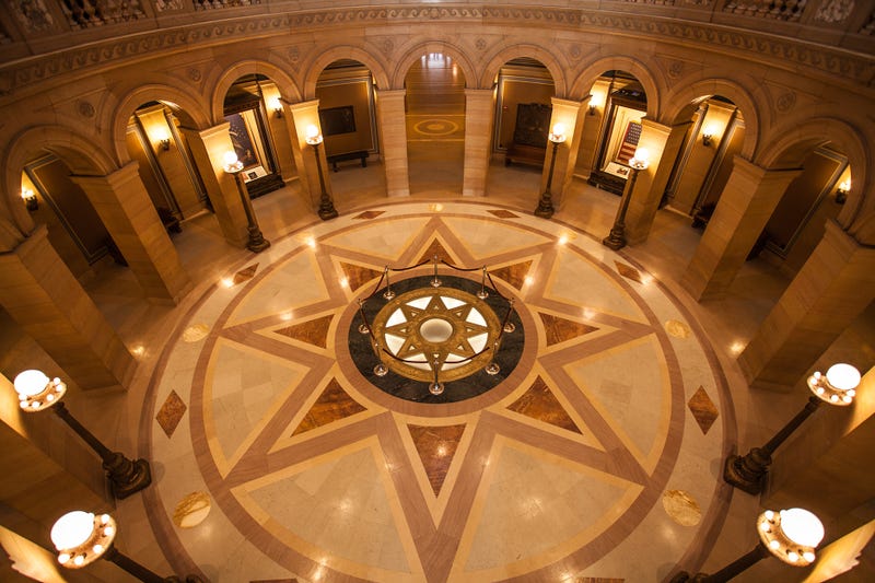 State capitol rotunda