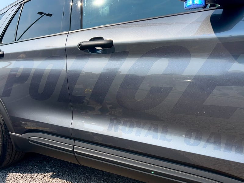 Royal Oak PD vehicle