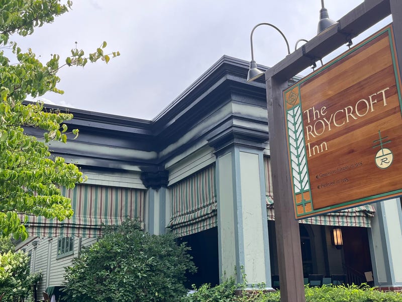 Roycroft Inn