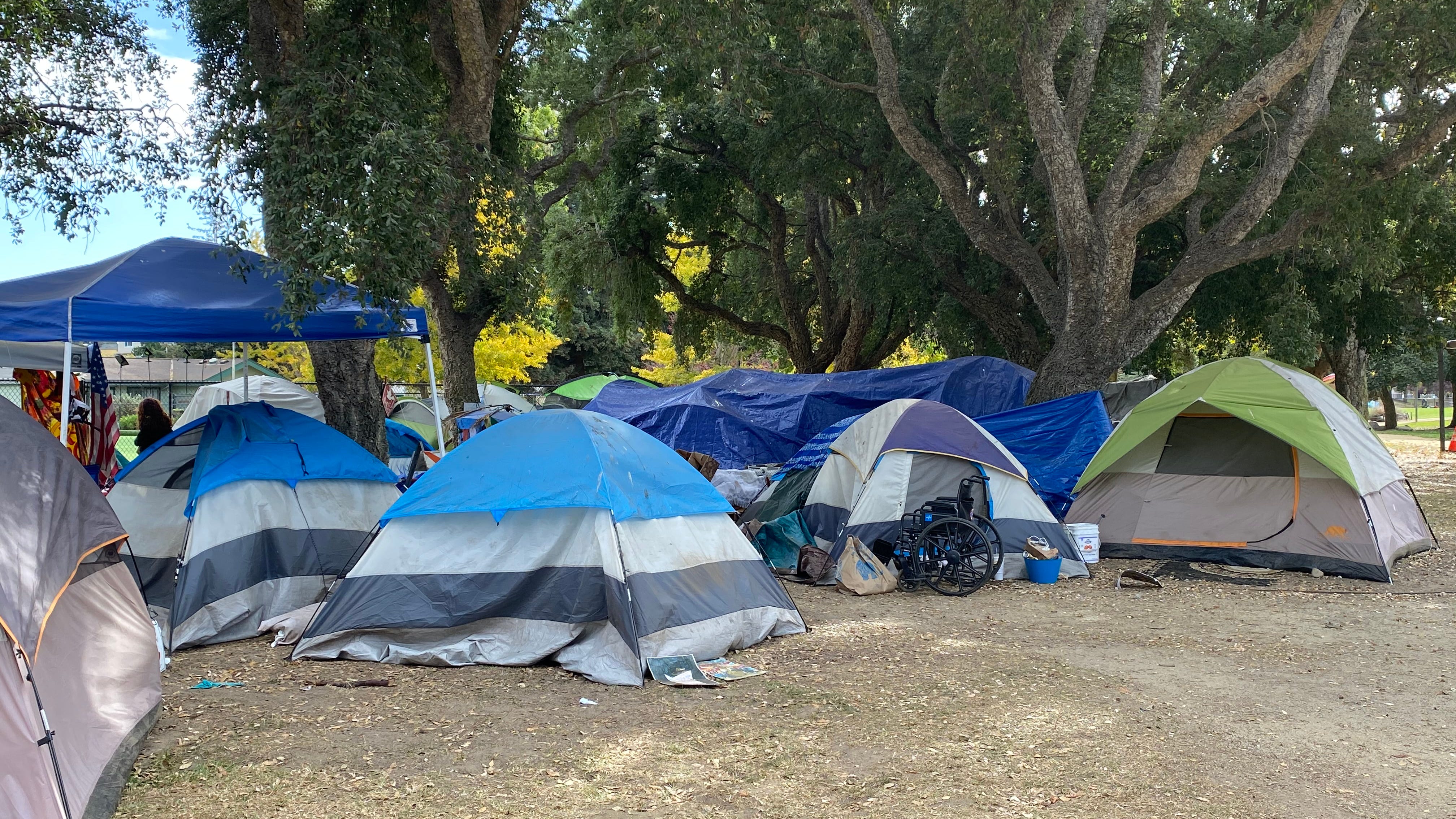 Executive order forces the closure of large homeless encampment in Santa Cruz park