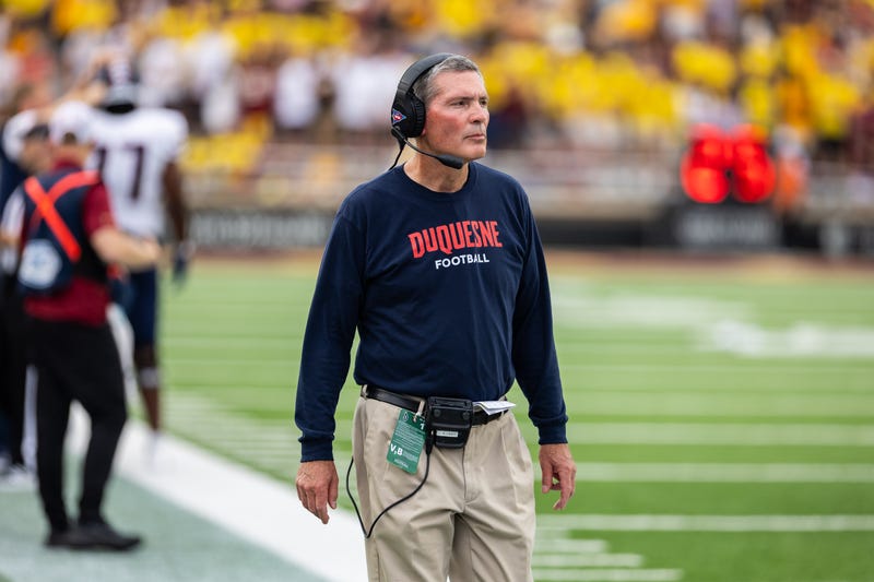 Jerry Schmitt on Duquesne sideline