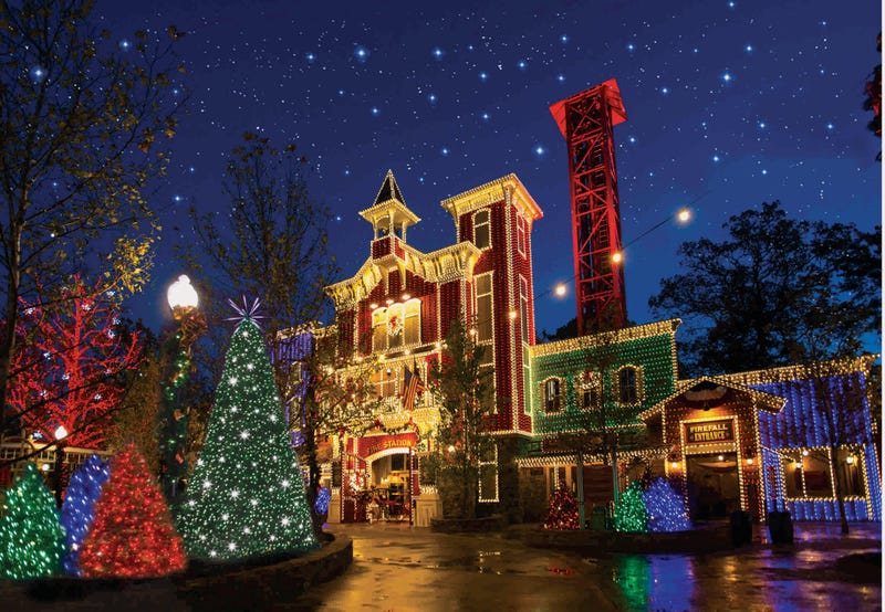 Silver Dollar City holiday theme