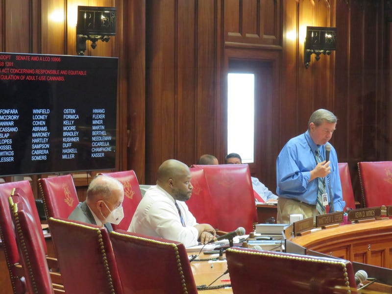 The Connecticut State Senate in special session, with (L-R) Senate President Pro Tempore Martin Looney (D), Sen. Gary Winfield (D) and Sen. John Kissel (R), 6/15/21