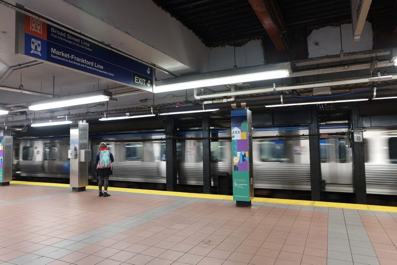 Subway passing through BSL station