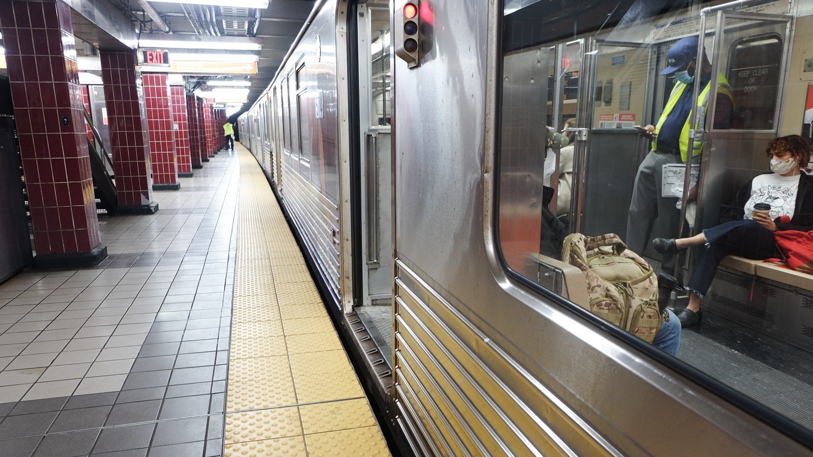 Public transit industry gathers in Philly to repair what the pandemic destroyed