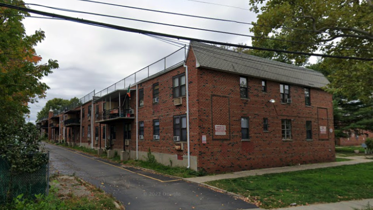 Man, 44, confesses to stabbing death of SI man, 72, found in his bed: NYPD