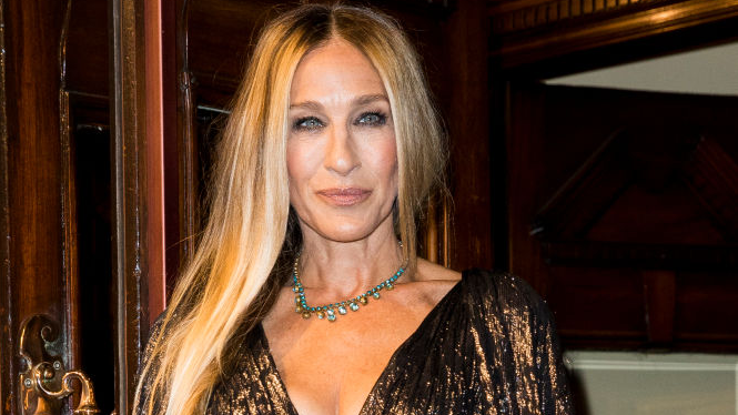 Sarah Jessica Parker reveals 'Sex and the City' revival will 'obviously' address COVID-19