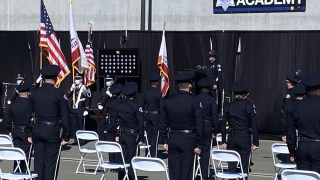 San Jose Police Academy graduates 42 new officers