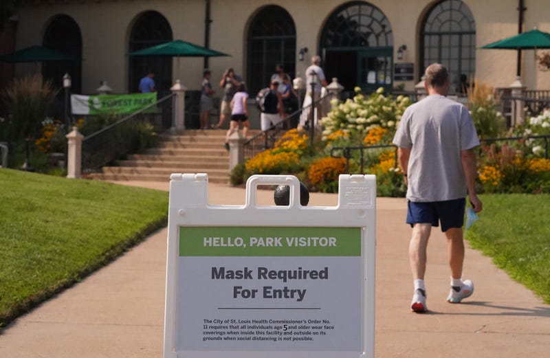 mask mandate in St. Louis
