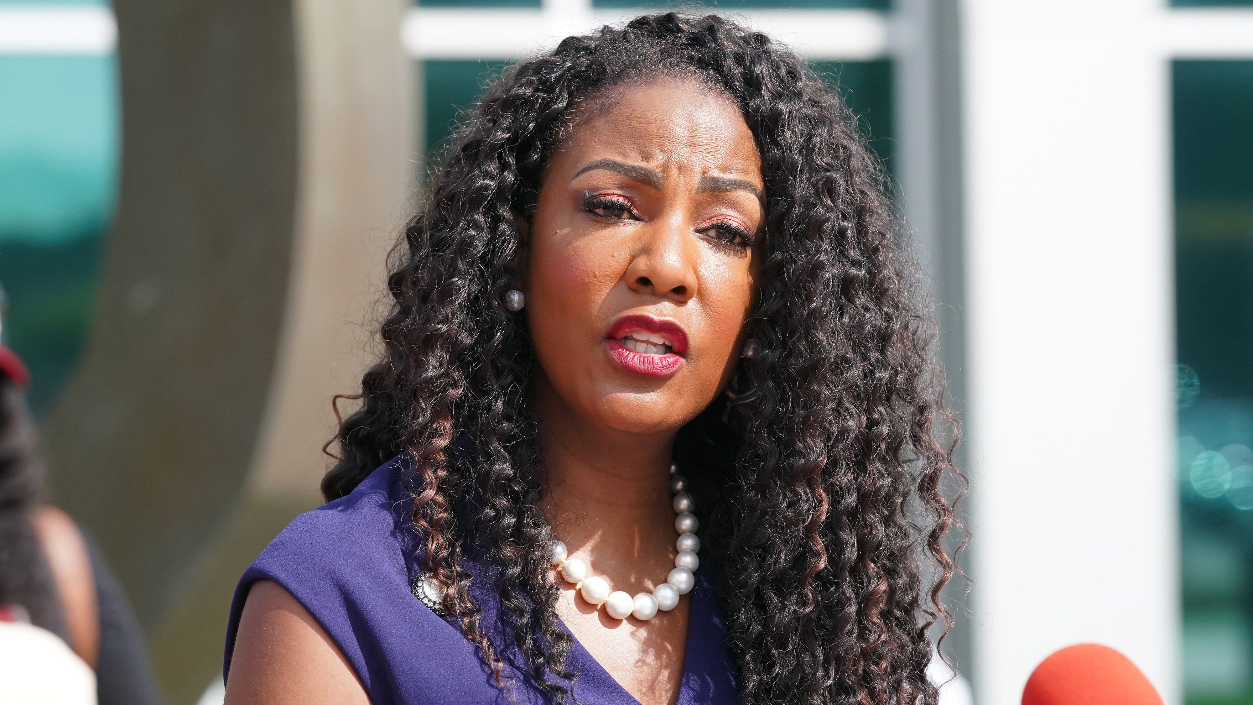 St. Louis mayor signals openness to vaccine passports