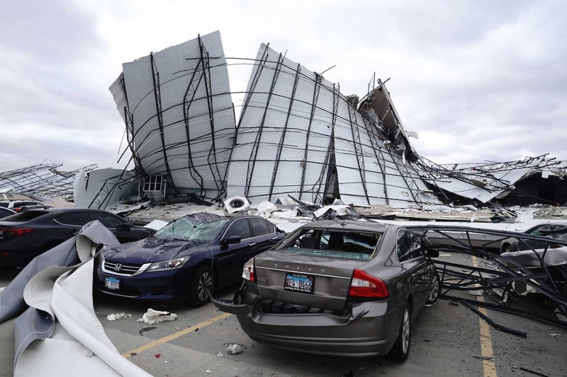 Amazon facility tornado 