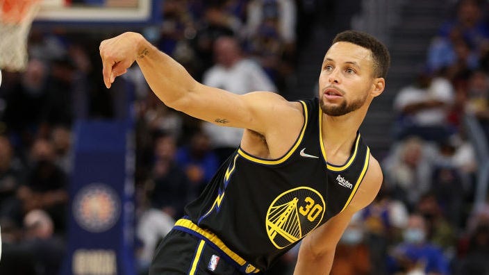 Reggie Miller: Steph Curry 'sits alone' atop NBA's greatest shooters