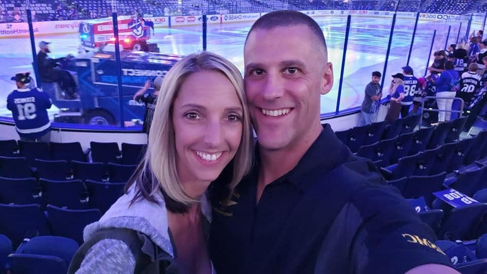 Marine Corps spouse wins this year's NHL Stick Tap for Service award