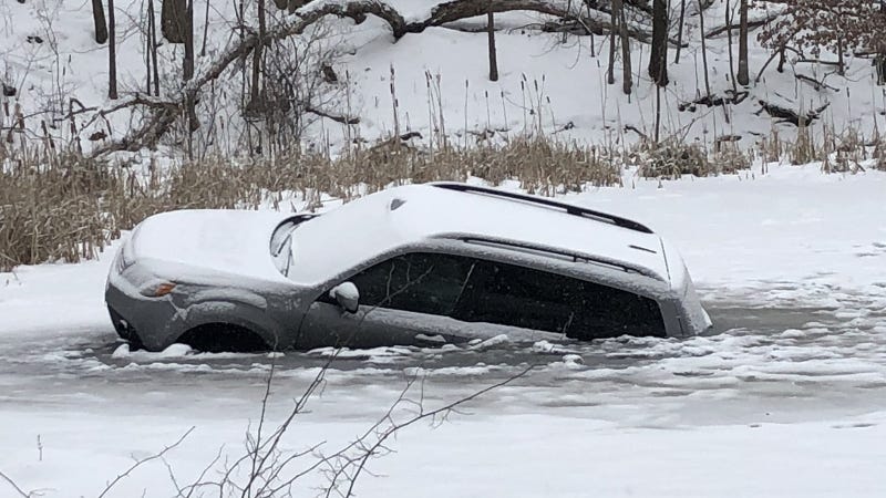 SUV in North Park Lake