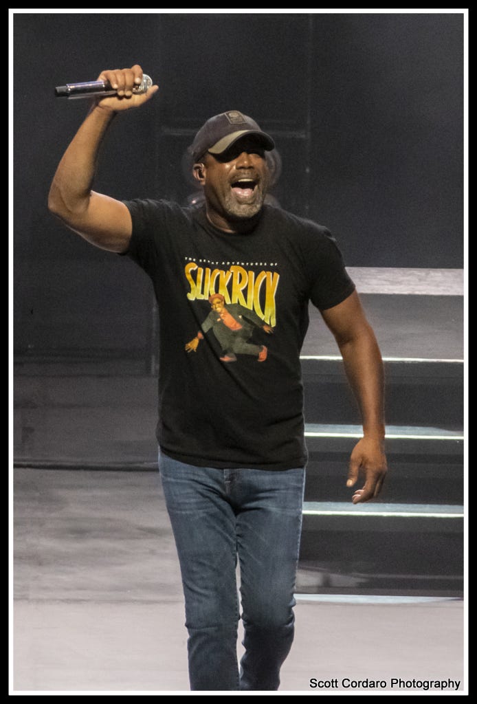 Darius Rucker performs at CMAC on 8-29-21