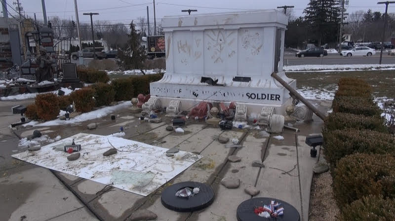 Tomb of Unknown Soldier - Patriots and Heroes Park, Lancaster, N.Y.