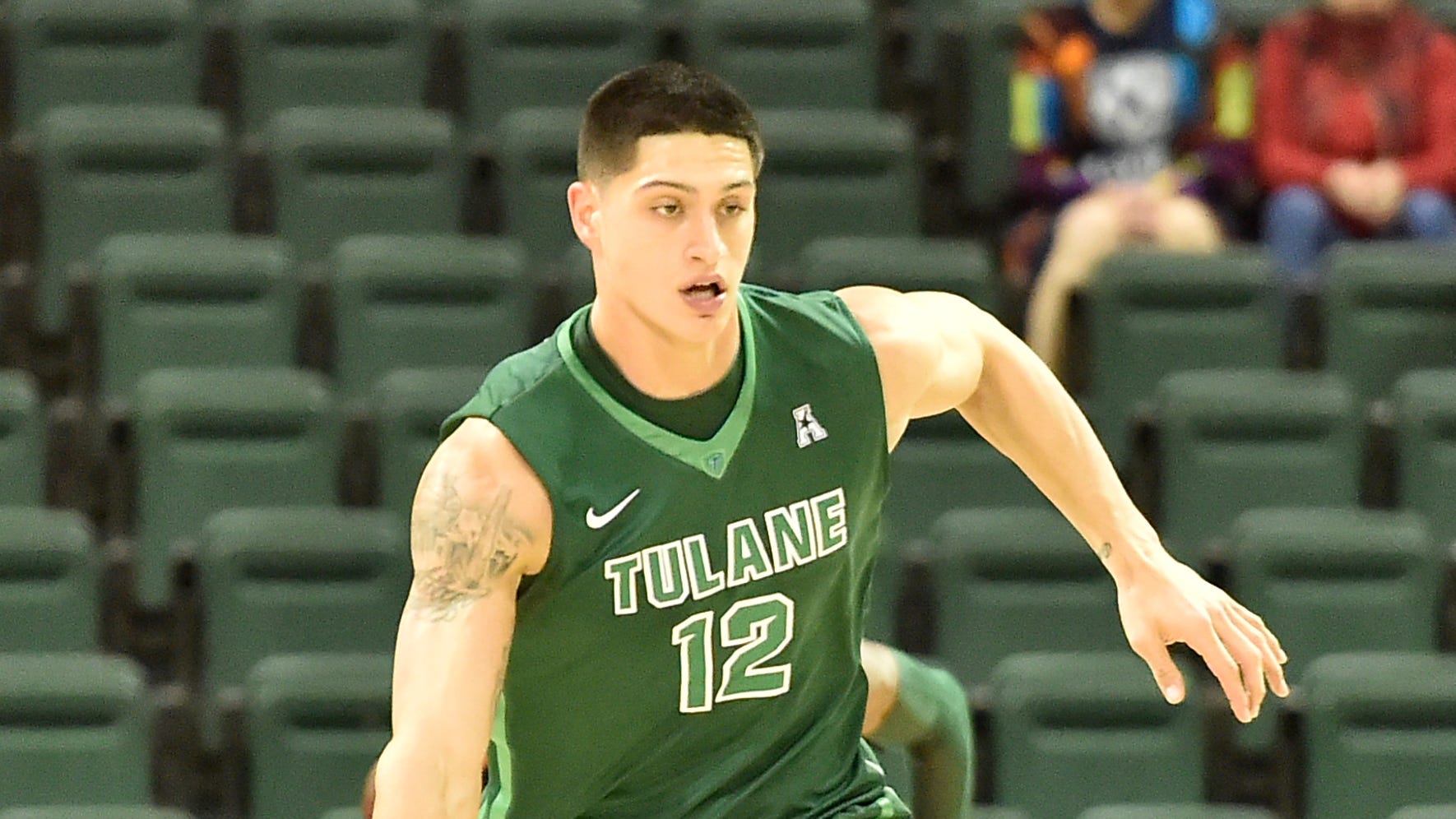 WFT signs tight end Sammis Reyes, who hopes to make leap from basketball to NFL