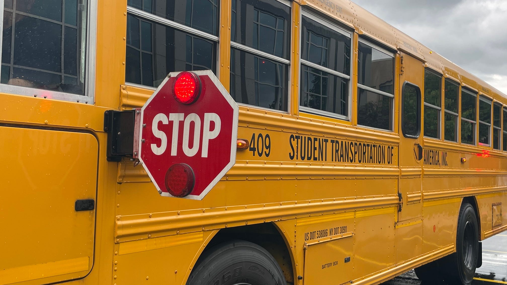 Buffalo Common Council contemplates cameras on school bus stop arms