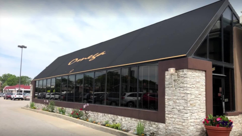 Some restaurants opt to close for winter, rather than try to make outdoor dining work