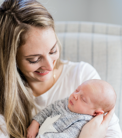 breastfeeding mom