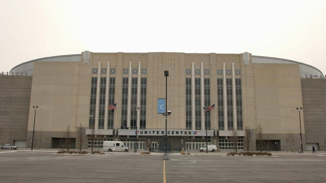 United Center COVID-19 vaccination appointments open Thursday for seniors