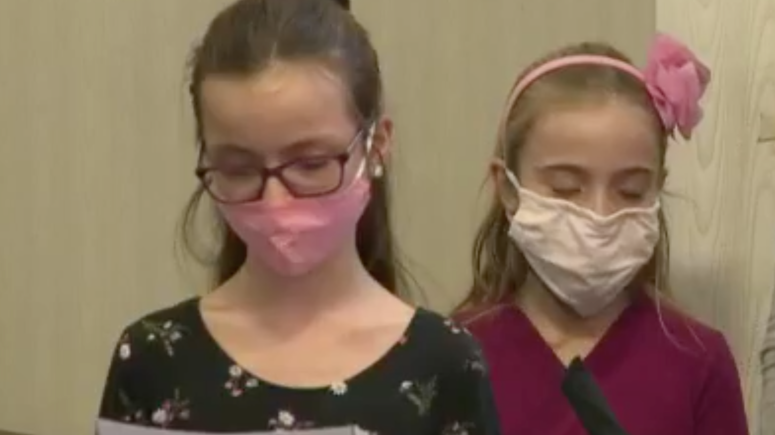 Indiana sisters write to lawmakers about 'Men Working' signs asking for change