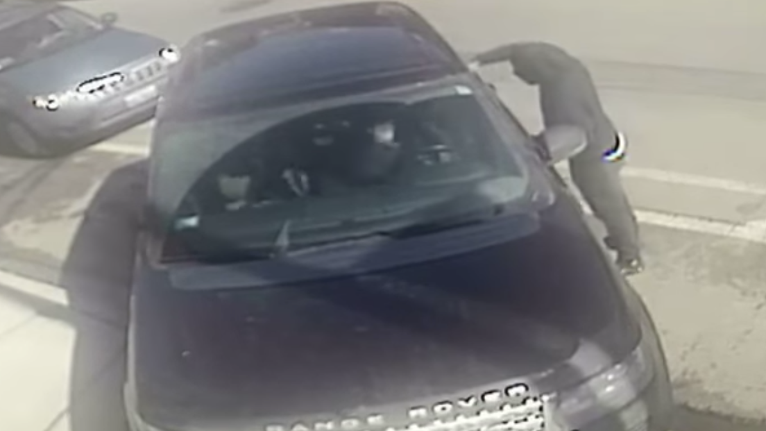 Video shows armed carjacking at West Town car wash