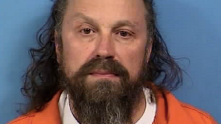 Suspect charged in fatal stabbing outside Elmhurst bar