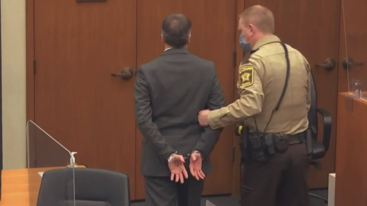 Derek Chauvin left court with lawyer's number written on hand