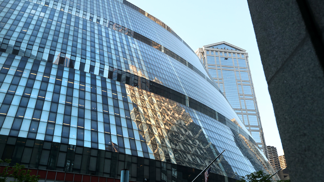 Gov. Pritzker to developers: Make us an offer on Thompson Center