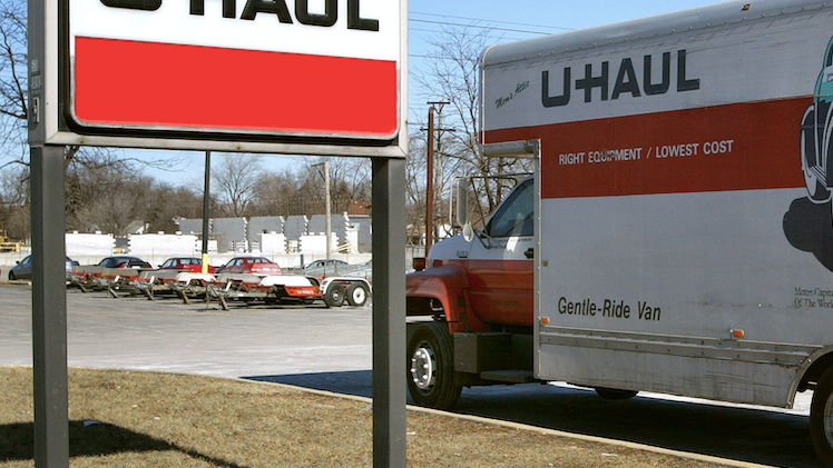 U-Haul offers to help people affected by the Naperville tornado