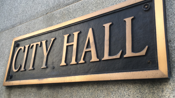 City council meeting derailed as Lightfoot critics block appointee