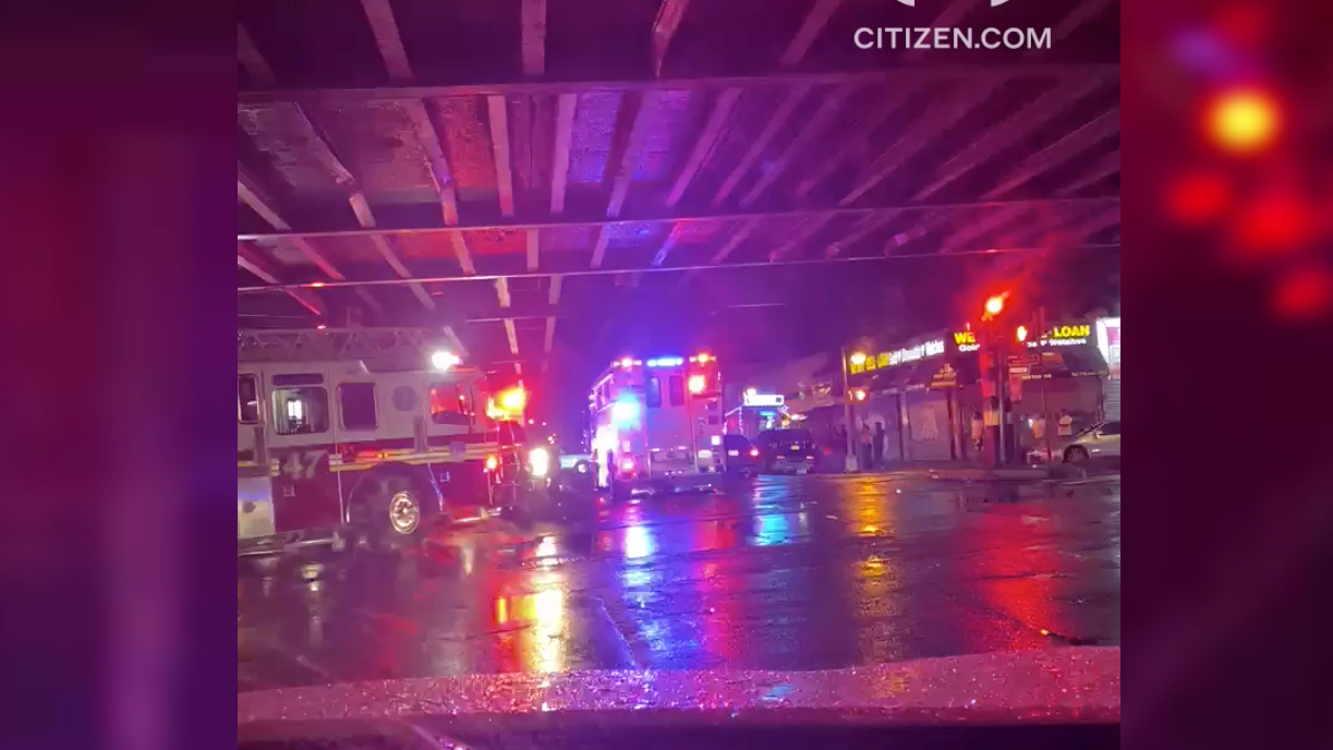 Man sitting on Bronx subway tracks decapitated by train