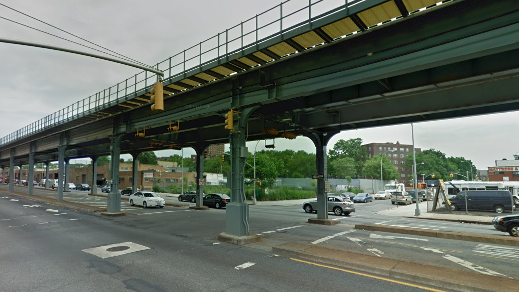 1 dead, another critical after Maserati crashes, catches fire in Brooklyn
