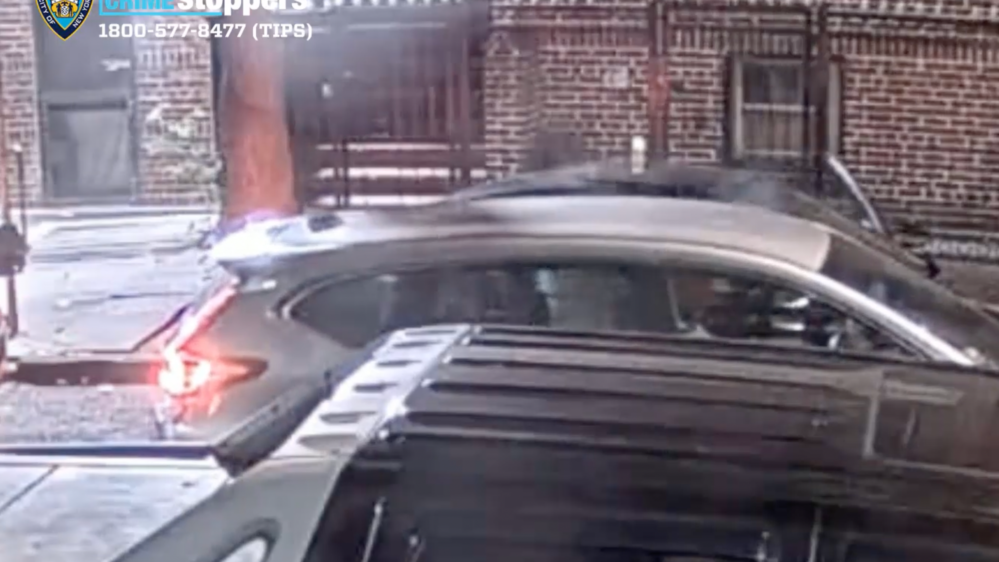 VIDEO: Man, 32, seriously hurt in Bronx drive-by shooting