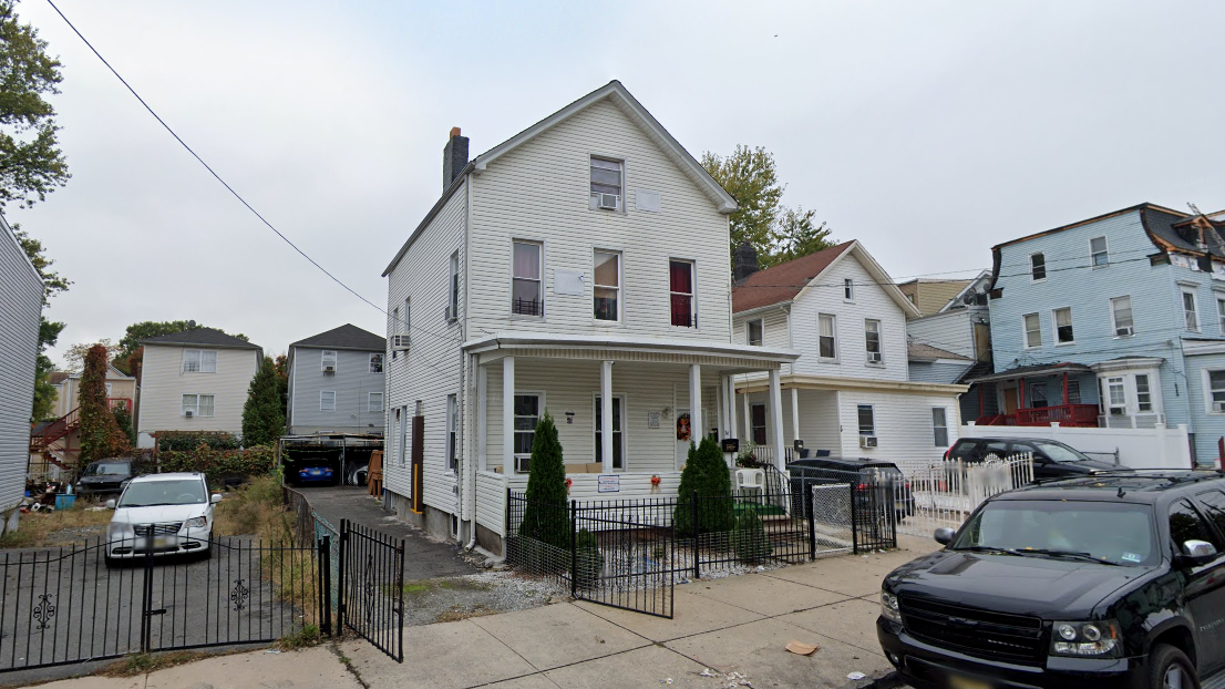 New Jersey Firefighters evacuate home after Henri-induced foundation collapse