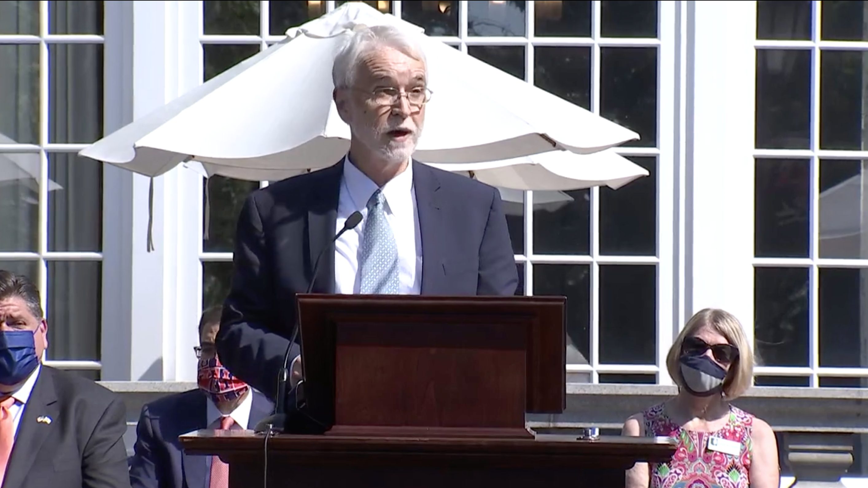 U of I honors scientists who developed COVID-19 tests used by Illinois schools