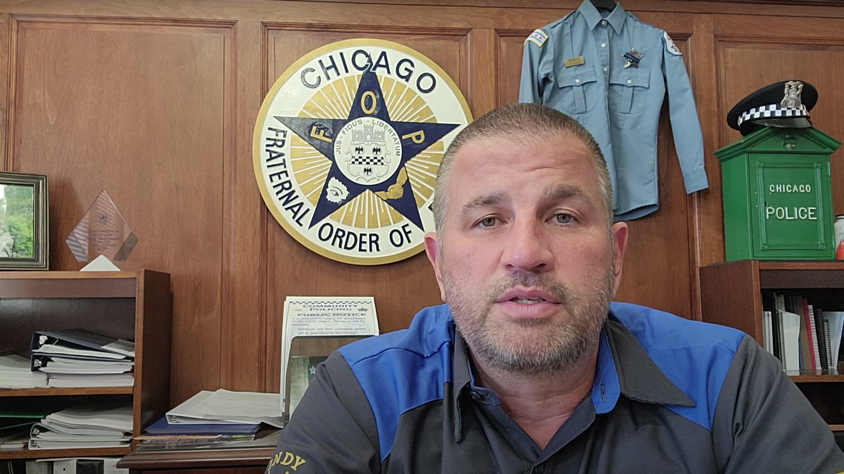 Chicago police union boss apologizes after comparing vaccine mandate to Holocaust