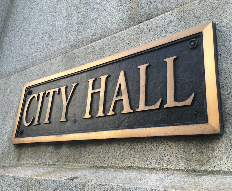 Chicago City Hall exterior