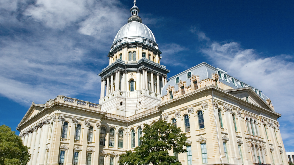 2 nuclear plants saved in energy plan set to go to Pritzker