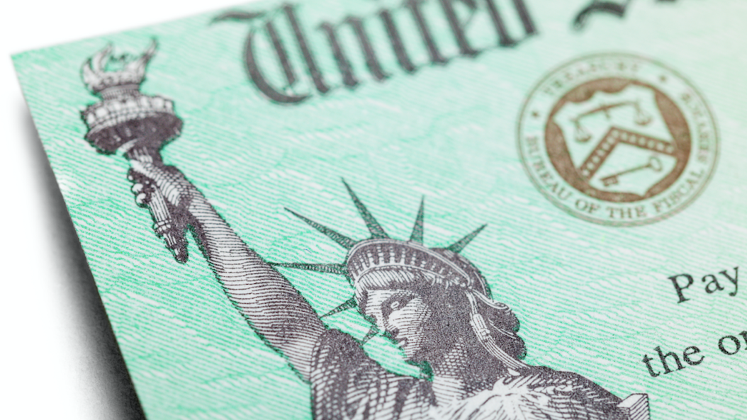 Feds: Woman stole IDs of murder victims to get tax refunds, stimulus payments