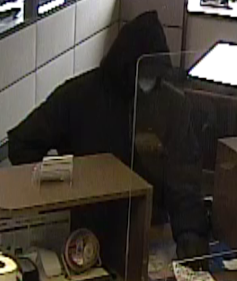 FBI searching for man who robbed Naperville bank