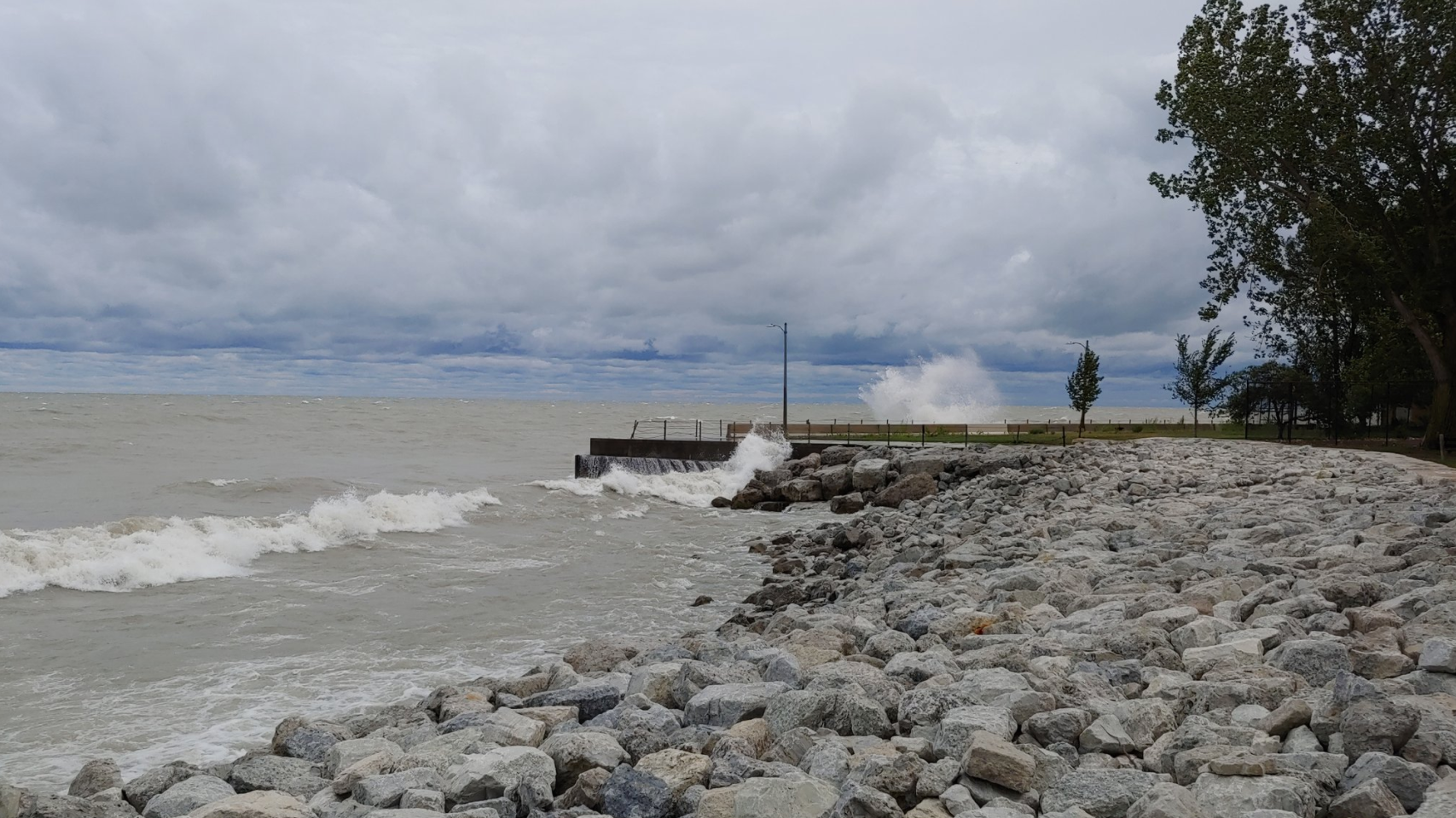 People gather at Chicago’s lakefront to watch ‘impressive’ waves pound shoreline