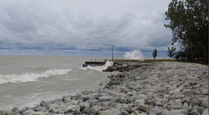 People gather at Chicago’s lakefront to watch ‘impressive’ waves pound shoreline