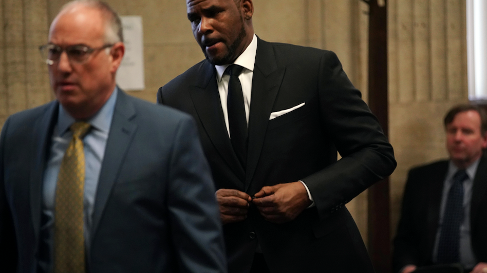 R. Kelly still faces criminal charges in Chicago