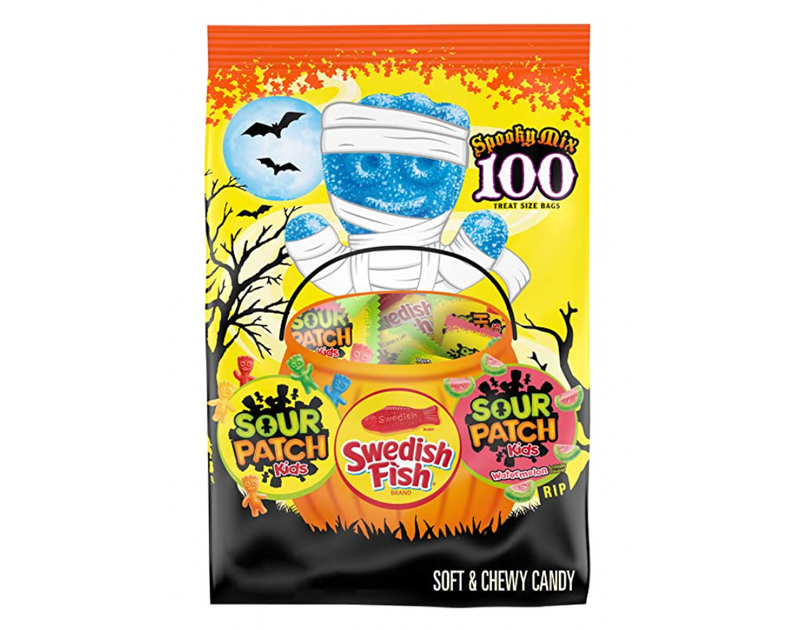 Sour Patch Kids & Swedish Fish Treat Size Halloween Candy Variety Bag, 100 count