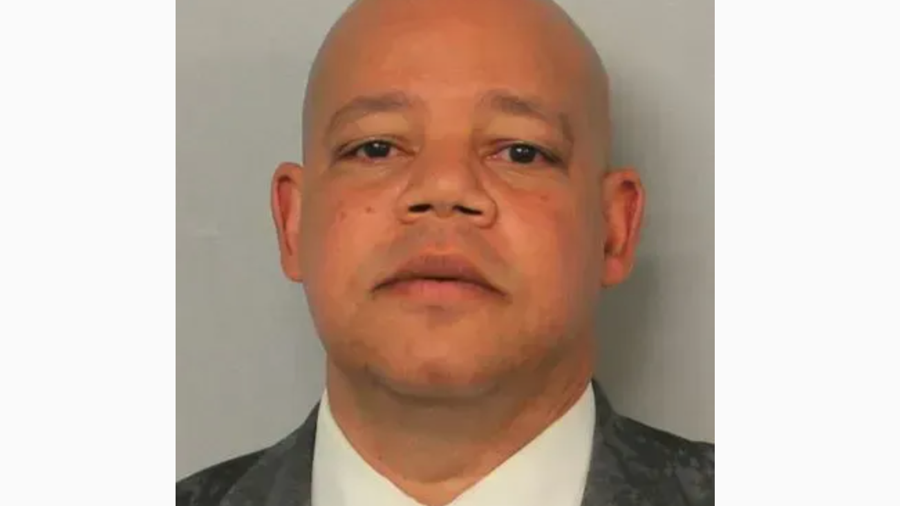 NJ schools superintendent charged with sexually assaulting woman