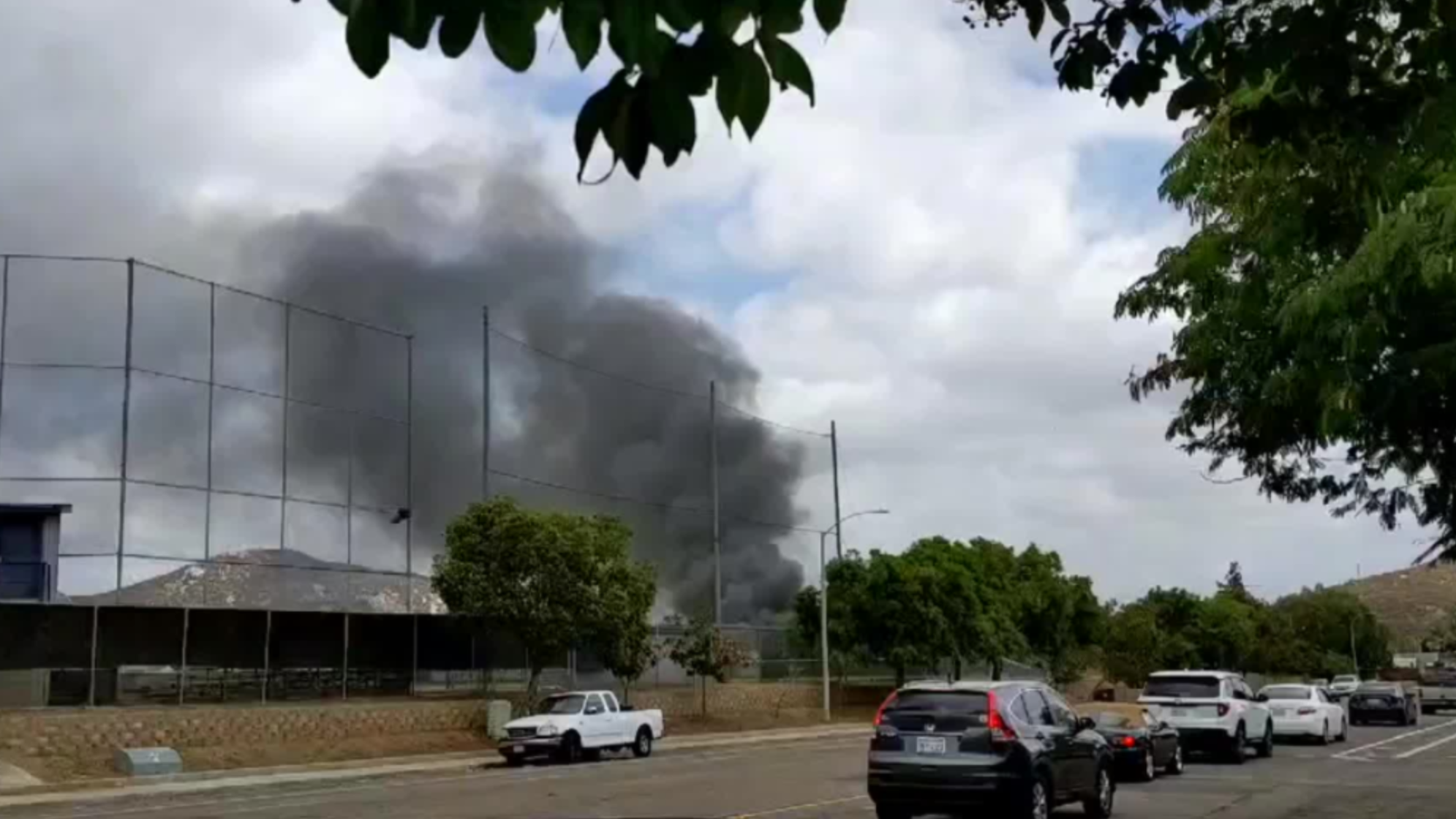 2 killed after small plane crashes into San Diego homes