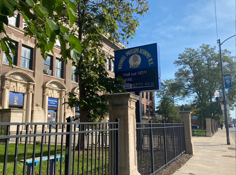 Recovering in intensive care, 14-year-old girl asks gunman who opened fire at Bronzeville high school to surrender to police